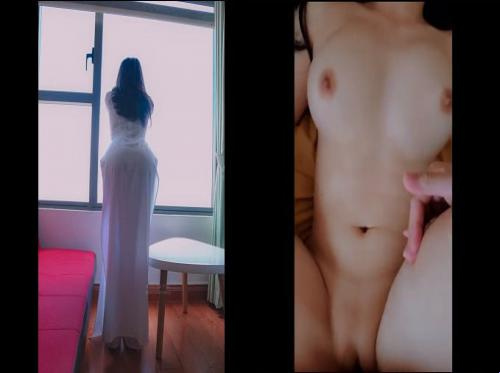 NaNa's lewd ao dai